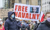 EU to impose sanctions on Russian officials over Alexei Navalny's jailing