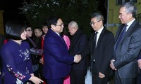 PM meets Vietnamese community in Hungary