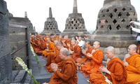 Thousands of Buddhists make pilgrimage to Indonesia on Vesak Day