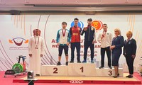 Tran Minh Tri wins 3 golds at Asian Weightlifting Championships