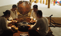 Đàn Đó - Đi thật xa để ... trở về với văn hóa dân gian