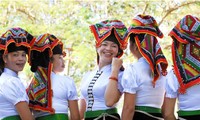 Sitten und Bräuche der Volksgruppe der schwarzen Thai zum Neujahrsfest