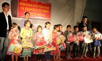  Die Kinder in Vietnam feiern Mittherbstfest