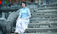 Ao Dai ehrt die Schönheit der vietnamesischen Frauen