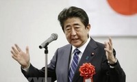 Der japanische Premierminister Shinzo Abe wird zum LDP-Vorsitzende wieder gewählt