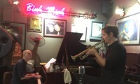 Österreichisches Jazz-Duo zu Gast in Vietnam