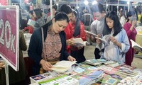 Das erste Buch-Fest Quang Ninh im Jahr 2020