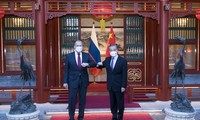 Chinesischer Staatspräsident Xi Jinping trifft den russischen Präsidenten Wladimir Putin in Peking