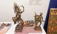 Ausstellung „Kulturfarben der ASEAN” in Vietnam
