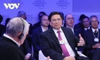 Premierminister Pham Minh Chinh hält Rede beim strategischen Dialog zwischen Vietnam und WEF