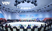 Premierminister Pham Minh Chinh trifft Staats- und Regierungschef der Länder beim BRICS-Gipfel