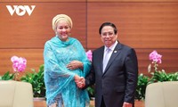Premierminister Pham Minh Chinh empfängt UN-Vize-Generalsekretärin Amina Mohammed