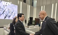 Staatspräsident Luong Cuong trifft Staats- und Regierungschefs beim APEC-Gipfel 