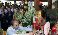 Le président Nguyên Xuân Phuc rend hommage au Président Hô Chi Minh