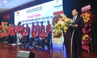 Cérémonie de départ de la délégation vietnamienne aux 13ᵉ ASEAN Para Games