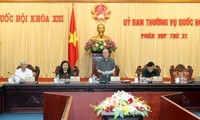 Tiếp tục phiên họp thứ 21 Ủy ban Thường vụ Quốc hội khóa XIII