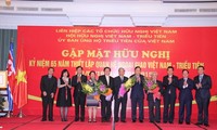 Gặp gỡ hữu nghị chào mừng kỷ niệm 65 năm Ngày thiết lập quan hệ Việt Nam-Triều Tiên