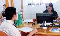 Ngành tài chính phải tiếp tục rút ngắn thời gian làm thủ tục thuế, hải quan