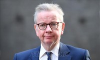 Великобритания призвала ЕС изменять подход к переговорам по Brexit