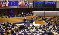 Совет ЕС и Европарламент договорились привязать выплаты из бюджета к верховенству права