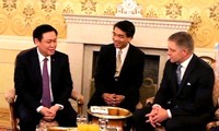 Deputi PM Vietnam, Vuong Dinh Hue mengakhiri dengan baik kunjungan kerja di Slovakia