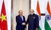 PM Vietnam, Nguyen Xuan Phuc melakukan pembicaraan dengan PM India, Narendra Modi