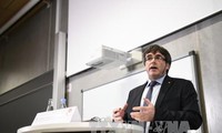 Mahkamah Konstitusi Spanyol mencegah pemilihan kembali Puigdemont menjadi Gubernur zona Katalonia