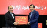 PM Vietnam, Nguyen Xuan Phuc mengunjungi dan melakukan temu kerja dengan Koran Rakyat