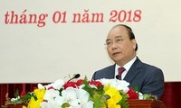 PM Vietnam, Nguyen Xuan Phuc melakukan temu kerja dengan Front Tanah Air Vietnam