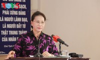 Ketua MN Vietnam, Nguyen Thi Kim Ngan melakukan kontak dengan para pemilih Distrik Cai Rang, Kota Can Tho