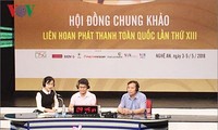 Mengembangkan keunggulan dari program siaran radio langsung