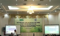 Mengembangkan energi yang dikaitkan dengan usaha melindungi lingkungan hidup demi perkembangan yang berkesinambungan di Viet Nam