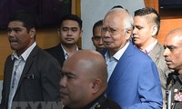 Malaysia menetapkan waktu mengadili mantan PM Najib Razak