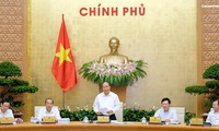 PM Vietnam, Nguyen Xuan Phuc memimpin sidang periodik Pemerintah bulan 8/2018