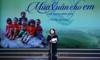 Program “Musim Semi untuk anak-anak” yang penuh dengan kehangatan