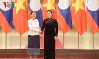 Ketua MN Vietnam, Nguyen Thi Kim Ngan melakukan temu kerja dengan Ketua Parlemen Laos, Pany Yathotou