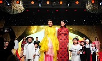 Festival Ao Dai Kota Ho Chi Minh memuliakan Ao Dai Vietnam