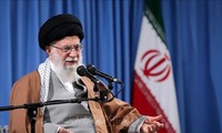 Ayatollah Iran menolak kemungkian melakukan perundingan dengan AS