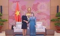 Ketua MN Nguyen Thi Kim Ngan menerima Wakil Presiden Komisi Eropa, Federica Mogherini