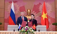 Vietnam-Rusia memperkuat hubungan kemitraan strategis dan komprehensif