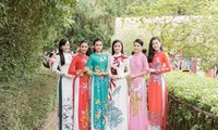 Keindahan Ao Dai Vietnam