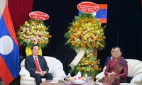 Ucapan Selamat Hari Raya Tradisional Bunpimay dari Laos