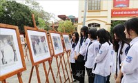 Pameran Foto-Foto tentang Presiden Ho Chi Minh dengan Pemilihan MN