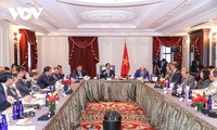 PM Vietnam, Pham Minh Chinh Hadiri Simposium Kebijakan dengan Para Ekonom Papan Atas Asal Universitas Harvard, Columbia, Yale