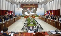 Vietnam Hadiri Dialog Kebijakan ASEAN tentang Soal Keuangan-Perbankan