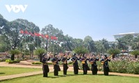 Menyalakan Api agar Nyanyian Lagu Rakyat Then-Sitar Tinh Bergema Selama-Lamanya di Daerah Dataran Tinggi