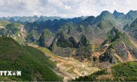 Perkenalkan Daerah Dataran Tinggi Karst Dong Van