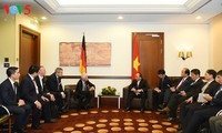 Nguyen Xuan Phuc rencontre des chefs d’entreprises allemands