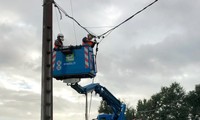 Tempête Amélie: 140.000 foyers privés d'électricité dimanche en France