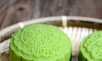 Vietnamese Traditional Snow Skin Mooncake